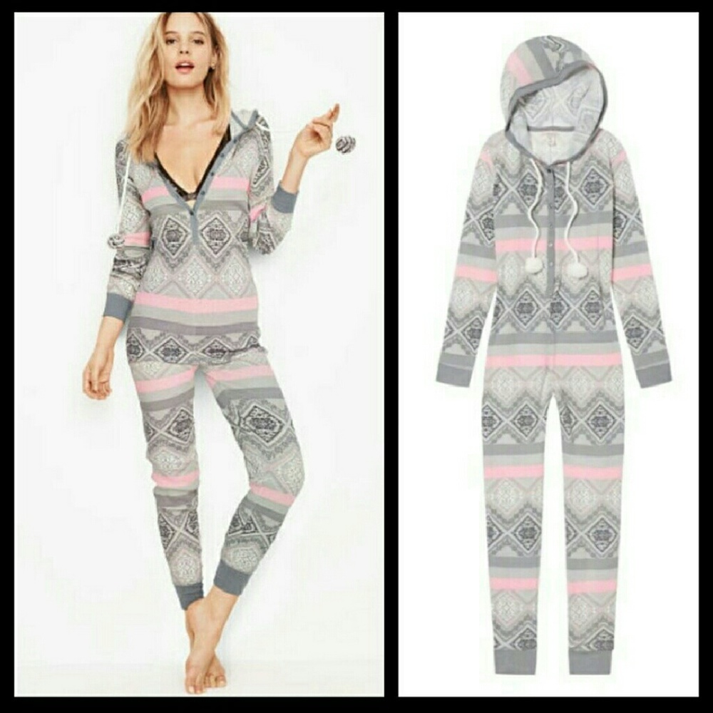 BNWT ADORABLE ONESIE Victorias Secret & Slippers M which sold for $35 alone.